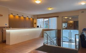 Anemoni Piraeus Hotel